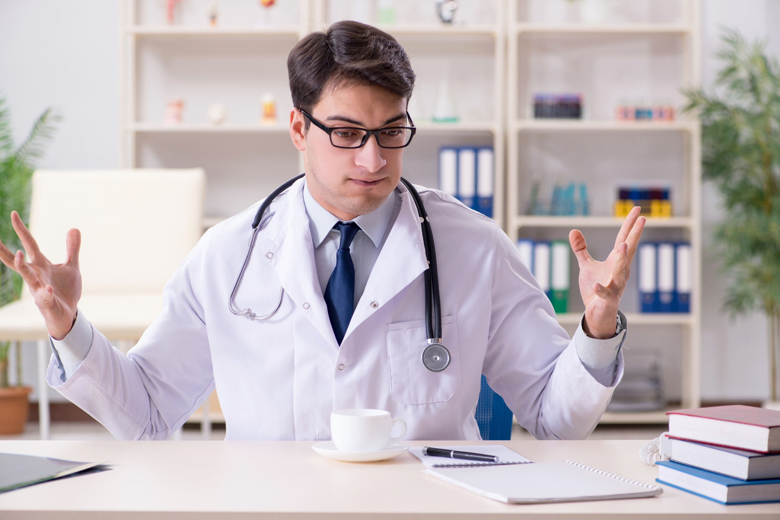 Auditorias internas em consultórios médicos: guia completo para aprimorar a gestão e reduzir riscos