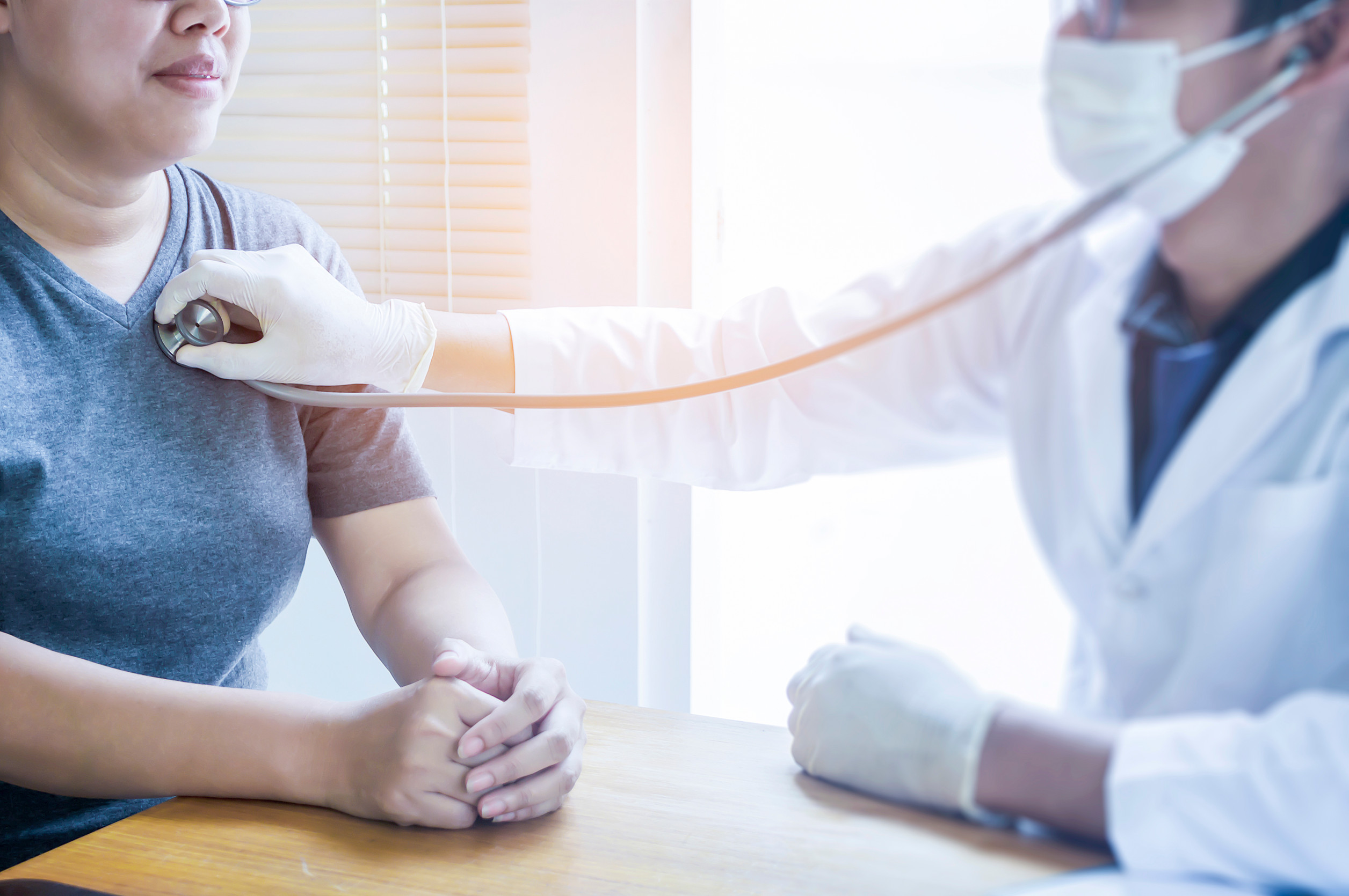 Associação de especialistas médicos lança programa pioneiro de telemedicina em todo Brasil