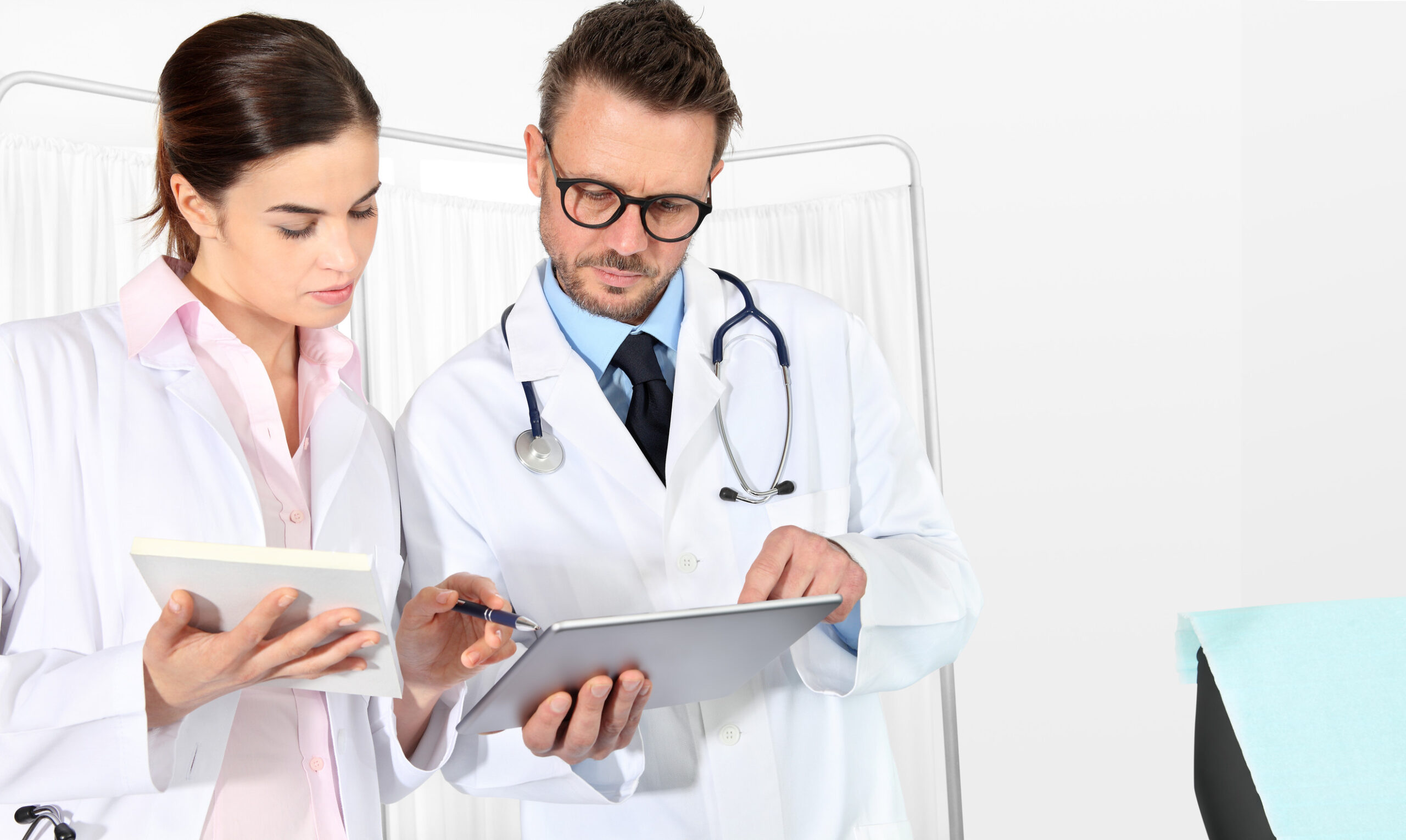 Parcerias e Networking Profissional: Guia Completo para Consultórios e Clínicas Médicas