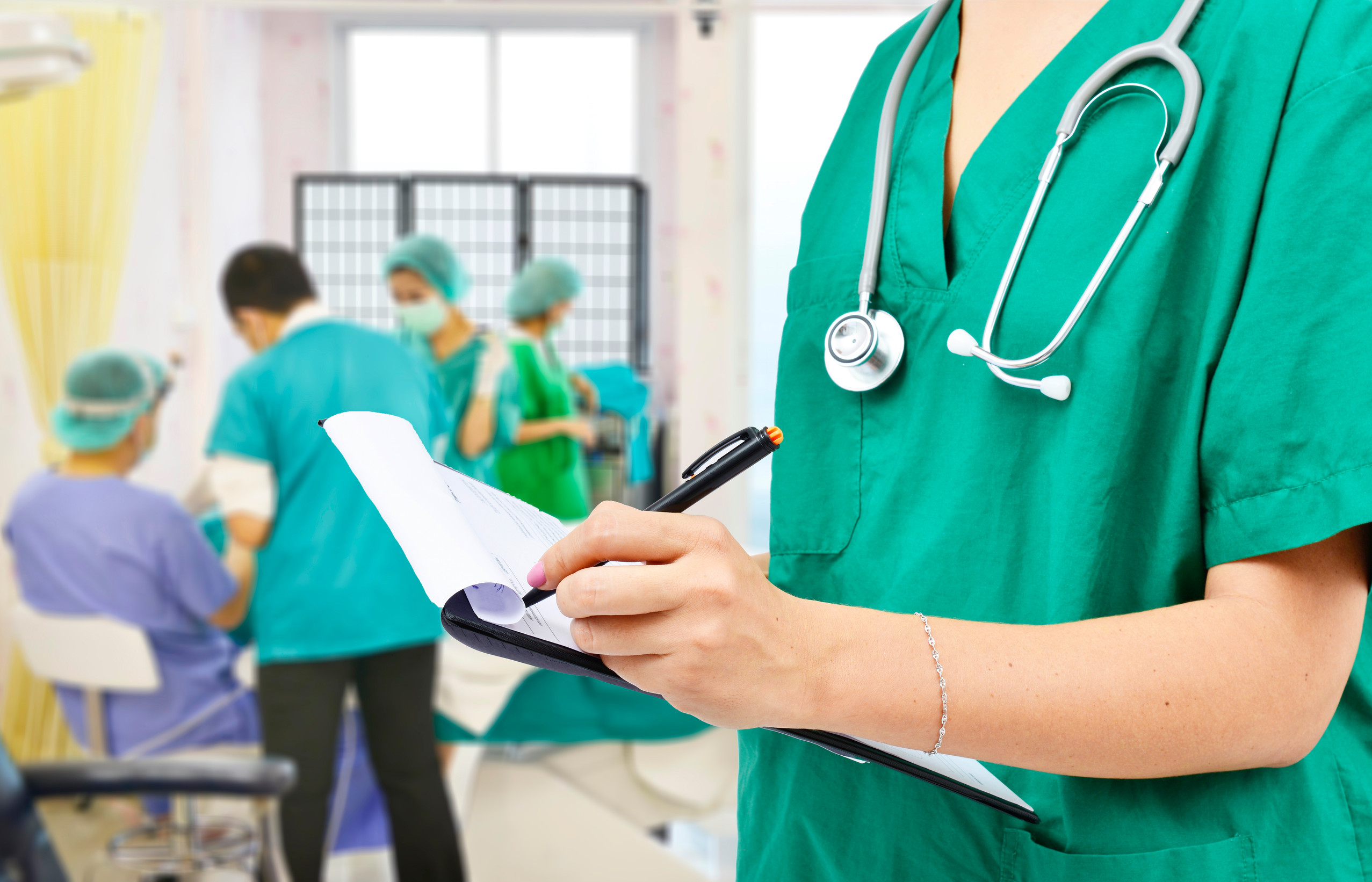 Treinamento de equipes em clínicas médicas: 5 estratégias para aumentar a produtividade e qualidade do atendimento