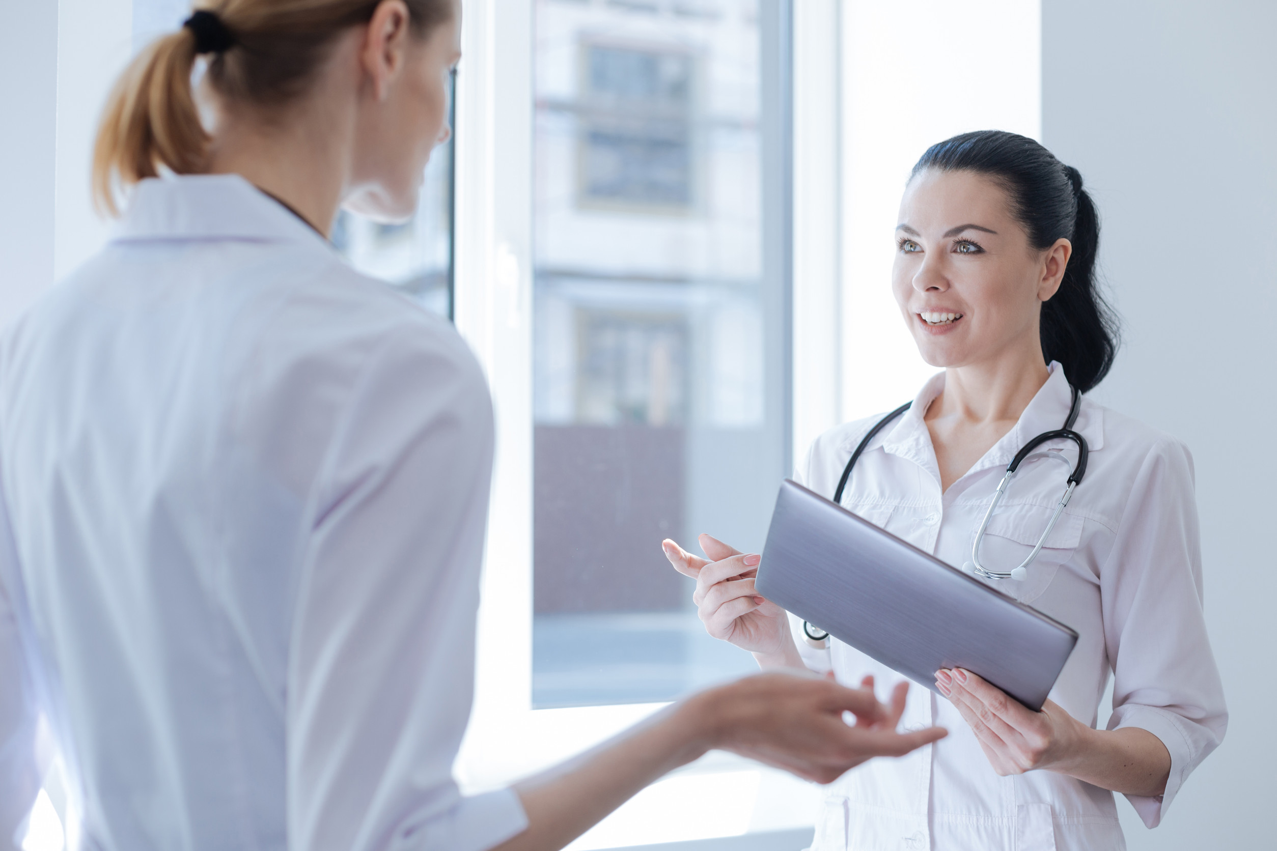 Eficiência de atendimento no consultório médico: 5 estratégias para reduzir o tempo de espera dos pacientes