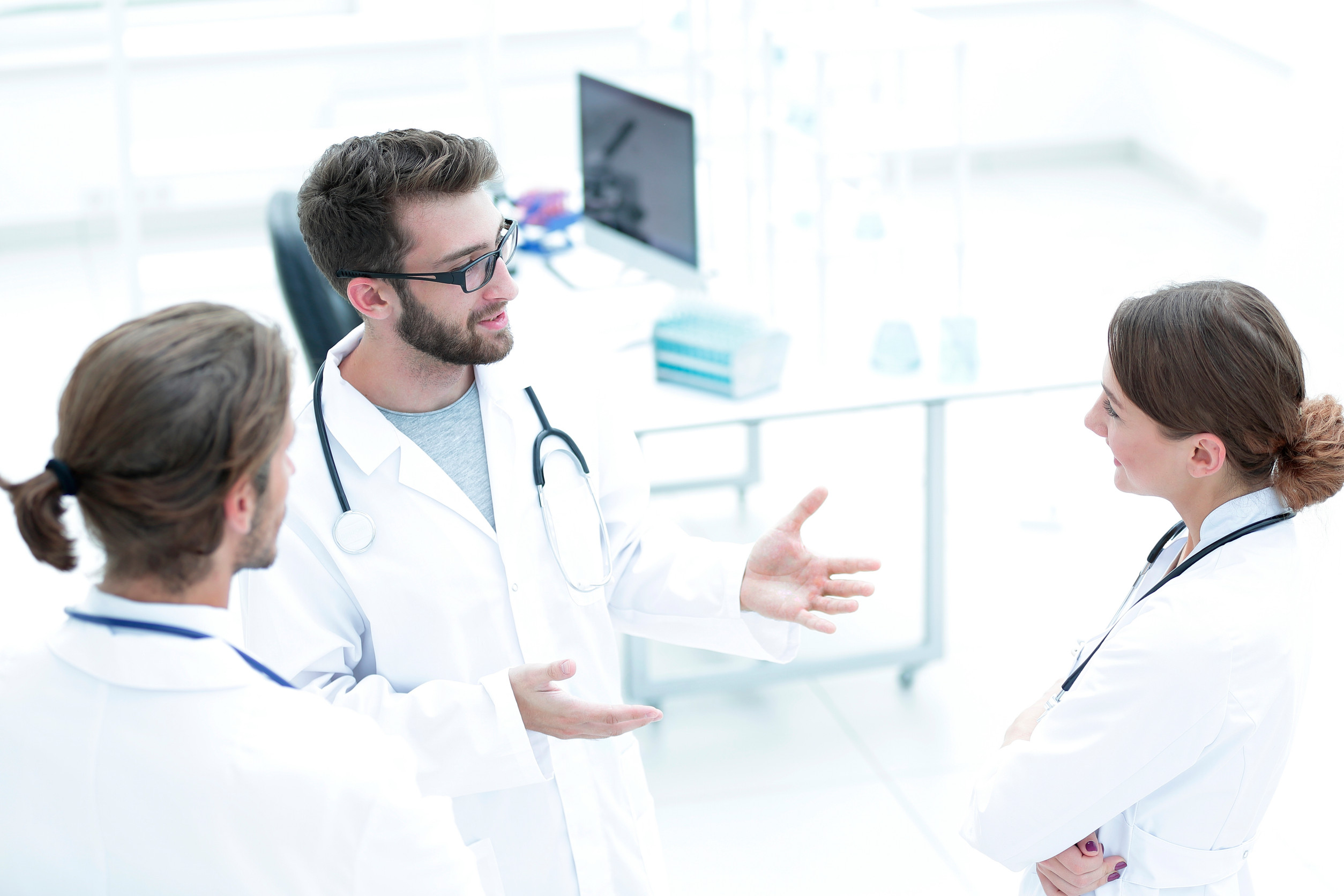 Modelo de franquia de consultório médico: Como expandir seu negócio com retorno garantido em 2025